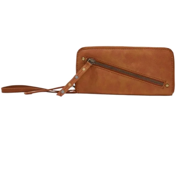 Free People Distressed Vegan Wallet in Tan•NWT! - Picture 4 of 10